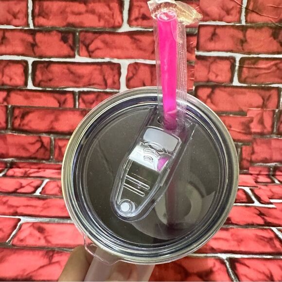 Hello Kitty Stainless Steel 40 onz Tumbler - Picture 6 of 8